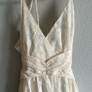 🕊️ ASTR Ivory / Cream Maxi Dress 🕊️
